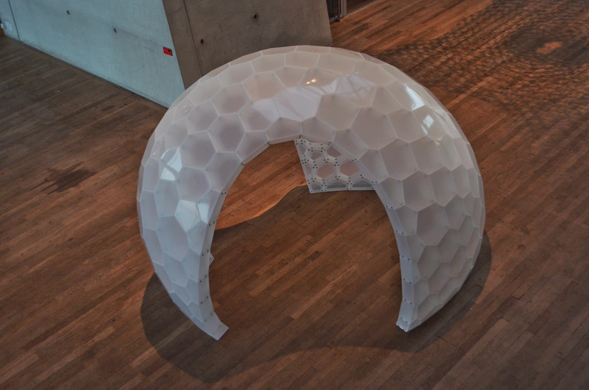 Overhead view of the curved PolyShell pavilion.